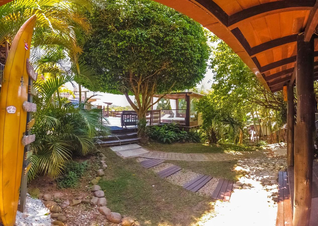 Pousada Aloha Beach House Praia do Rosa Exteriör bild