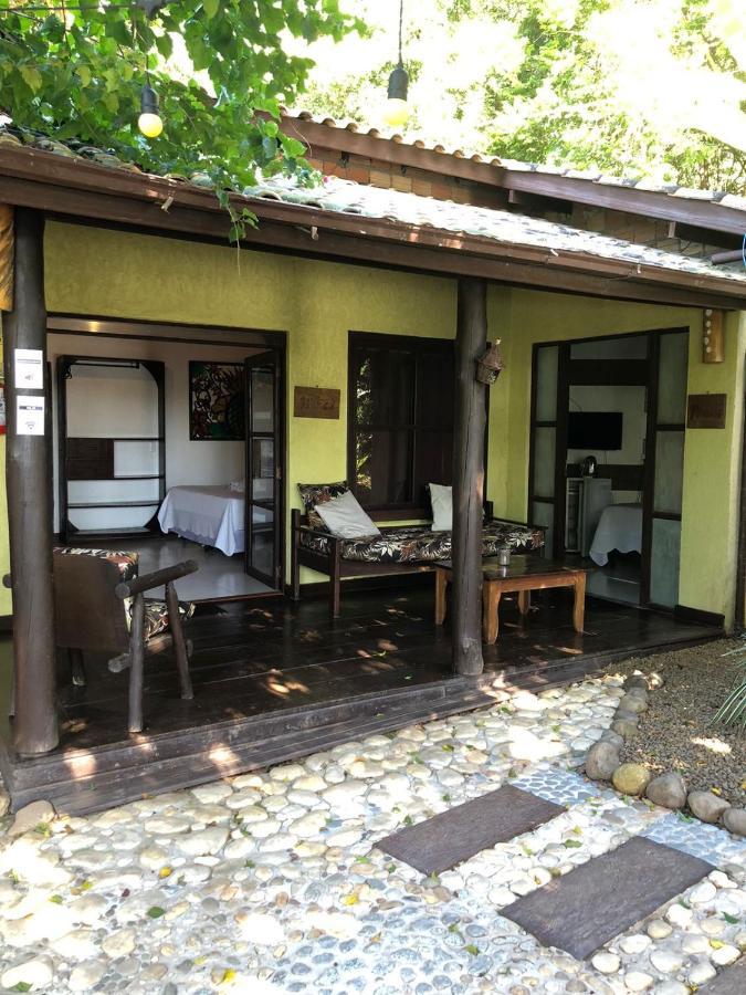 Pousada Aloha Beach House Praia do Rosa Exteriör bild